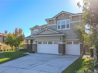8827 Soothing Ct, Corona, CA 92883