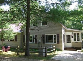 11658 N Benson Rd, Manistee, MI 49660