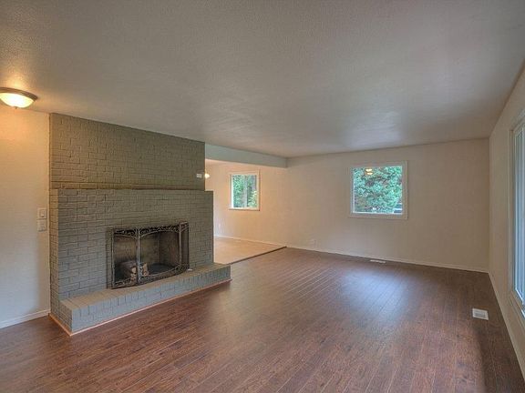 3rd image of 35215 1st Ave S