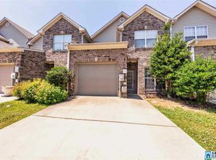517 Hackberry Ridge Cv, Birmingham, AL 35226