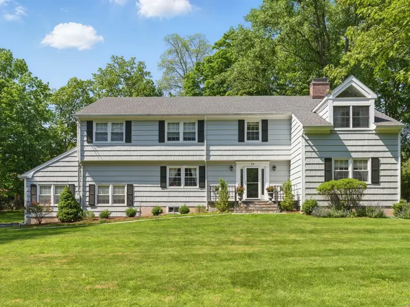 20 Winding Brook Lane, Stamford, CT 06902