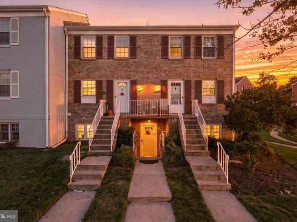 14502 Golden Oak Rd Unit 105A, Centreville, VA 20121
