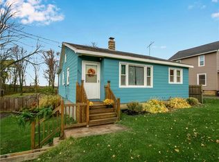 8711 Slayton Settlement Rd, Gasport, NY 14067