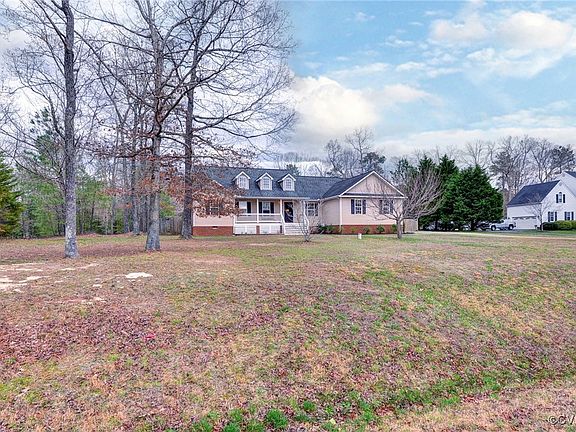 2nd image of 11841 Beechwood Forest Dr