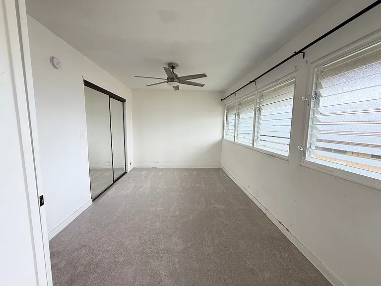 4954 Kilauea Ave #51 — Photo 11
