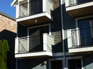 9239 35th Ave SW, Seattle, WA 98126