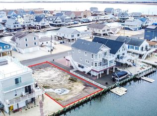 181 Flamingo Rd, Tuckerton, NJ 08087