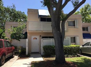 14390 SW 98th Ter, Miami, FL 33186