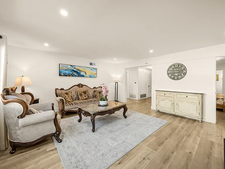 2150 Tynes Dr — Photo 7