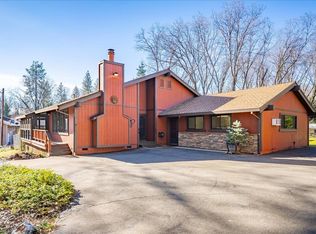 5454 Crestline Dr, Foresthill, CA 95631