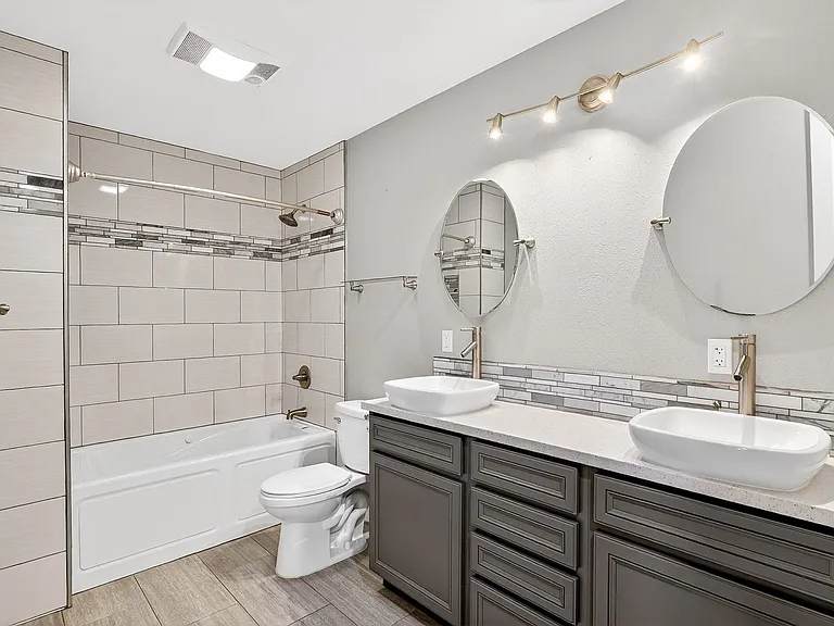 13419 NE Sacramento St — Photo 14