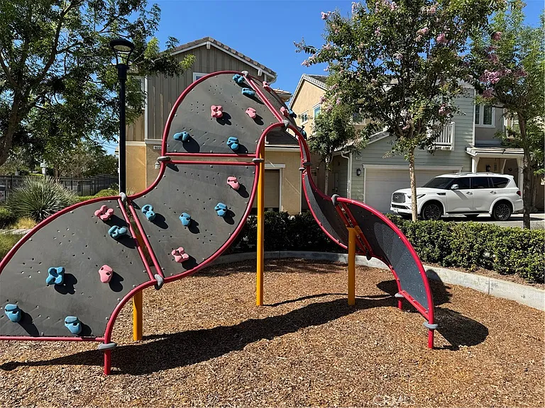 20039 Lila Pl — Photo 32