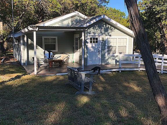 2nd image of 507 28th St W