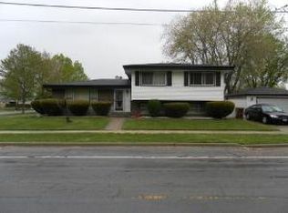 636 Arlene Dr, Wood Dale, IL 60191