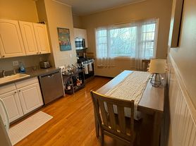 186 L St, Boston, MA