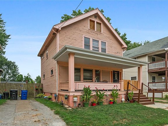 2nd image of 8006 Halle Ave