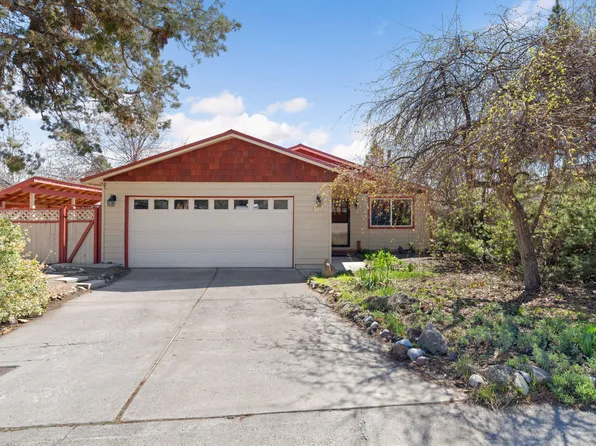 2075 NE Monterey Ave, Bend, OR 97701