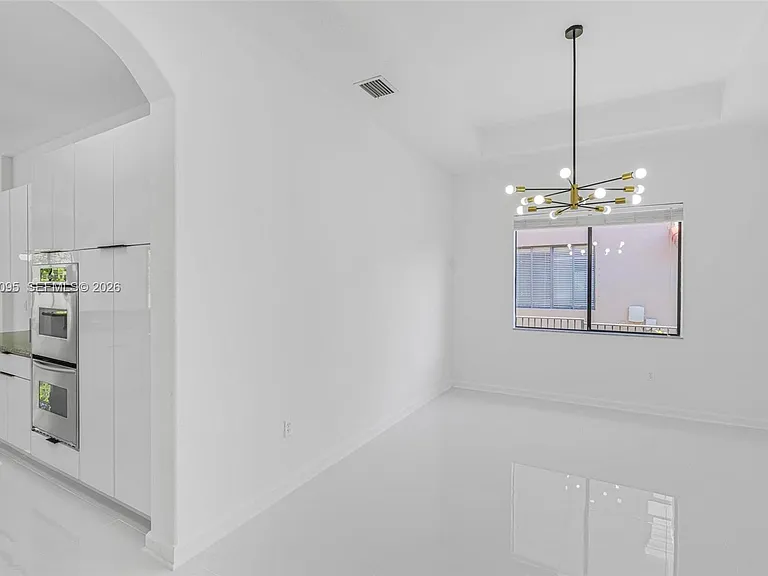 7551 SW 187th St — Photo 16
