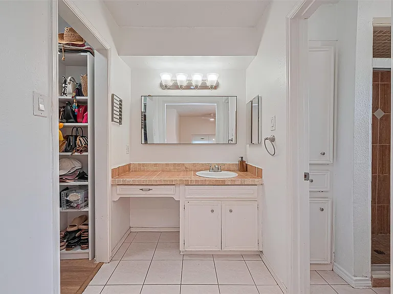 8018 Zimmermann Dr — Photo 29
