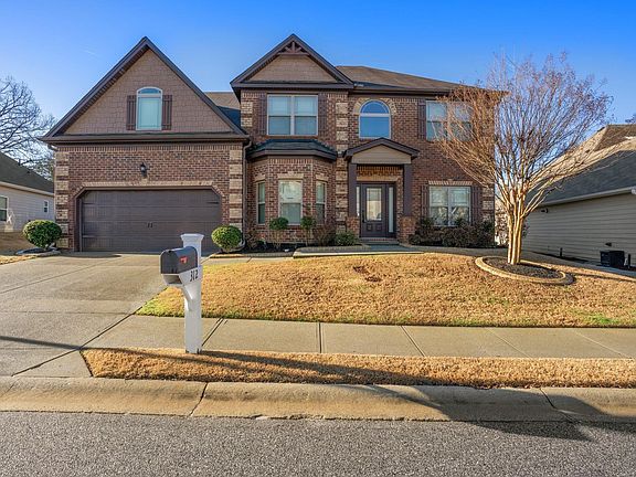 4th image of 312 Cameron Creek Ln