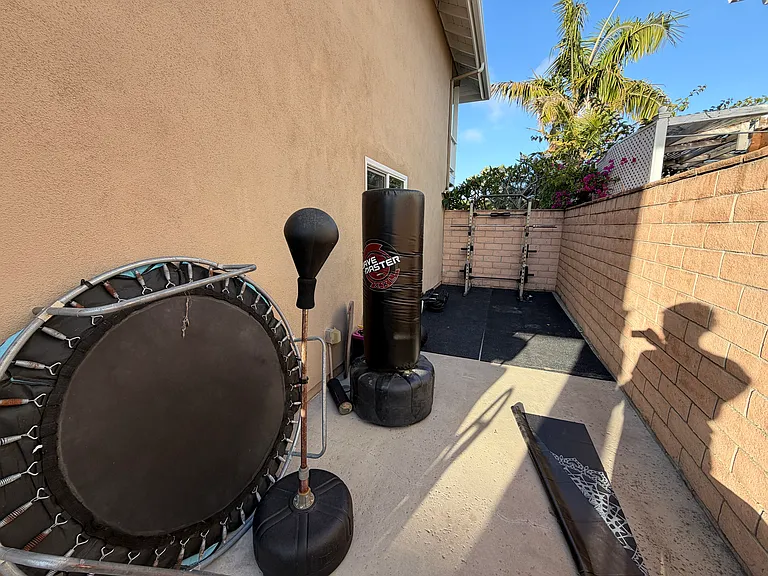 6882 Vista Del Sol Dr — Photo 15