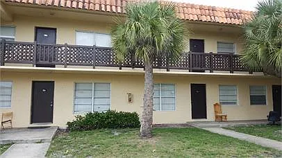 401 SW 13th Pl #721 — Photo 31