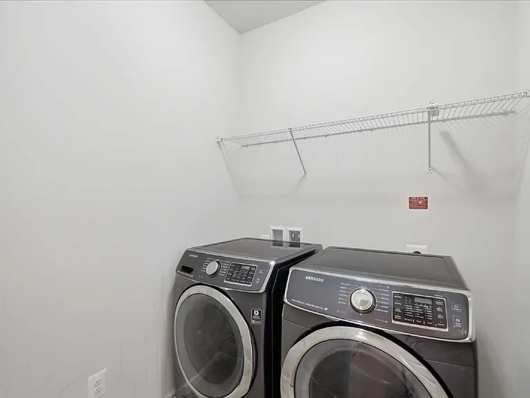 20920 Ashburn Heights Dr — Photo 35