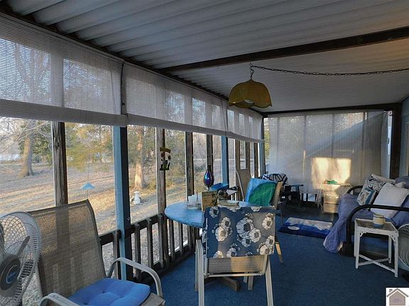 2nd image of 334 Saratoga Hts