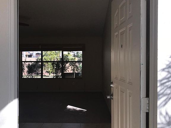 3rd image of 15300 W Doll Ln