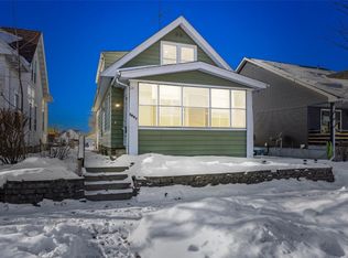 1007 10th St SE, Cedar Rapids, IA 52401