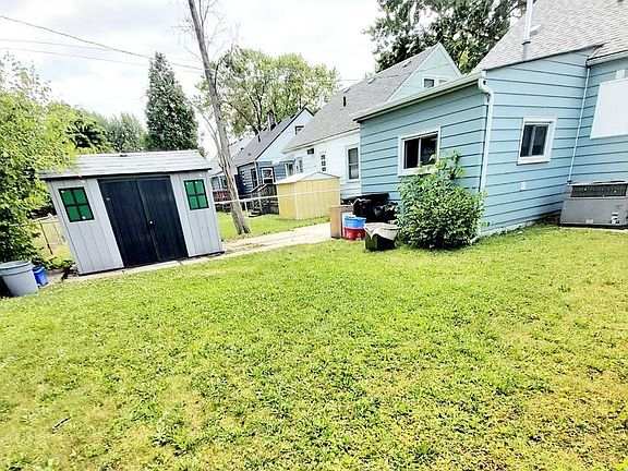 5th image of 1660 Central Ave