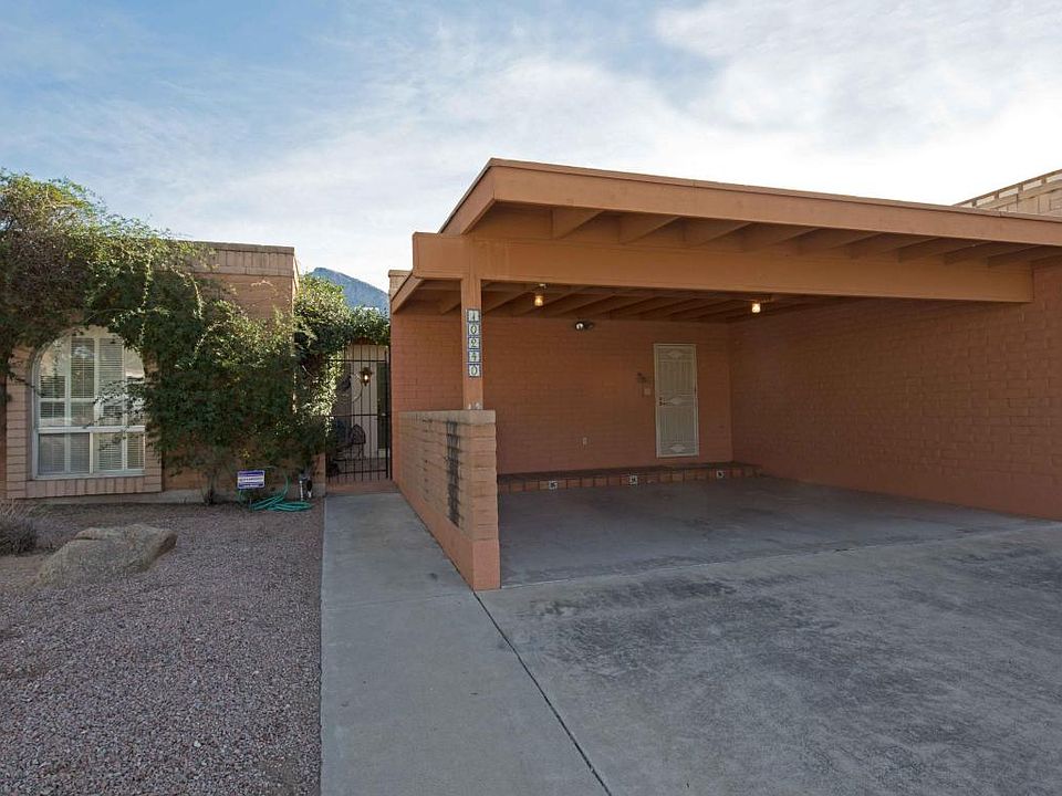 1st image of 10240 N Valle Del Oro Dr