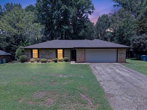 2nd image of 313 Crestwood Dr