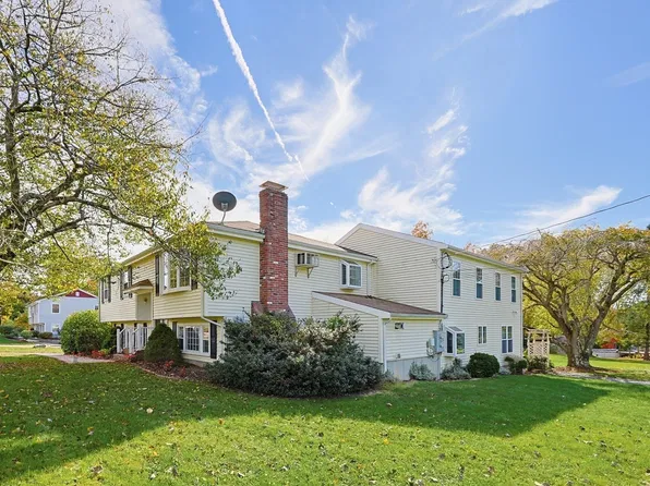 560 Allen Ave, North Attleboro, MA 02760