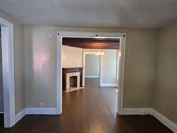2nd image of 153 Arkansas St #1