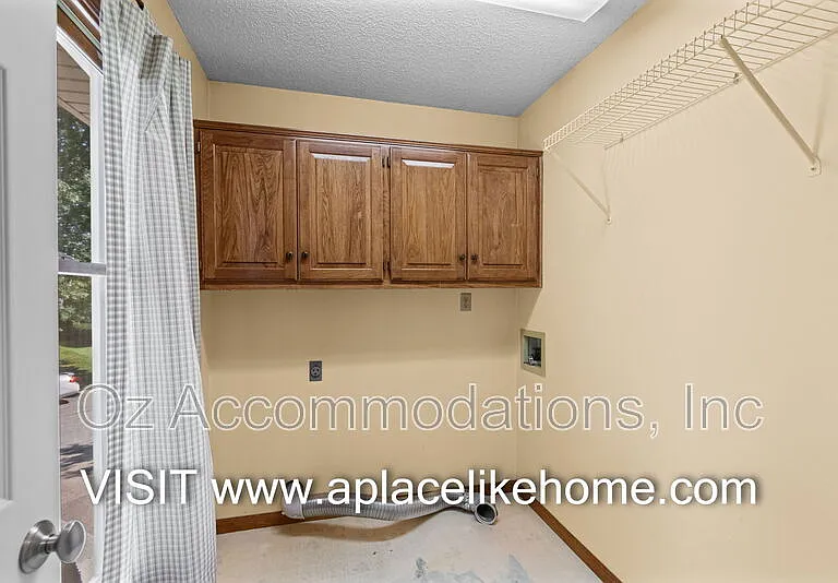 1140 SW Huntington Dr — Photo 22