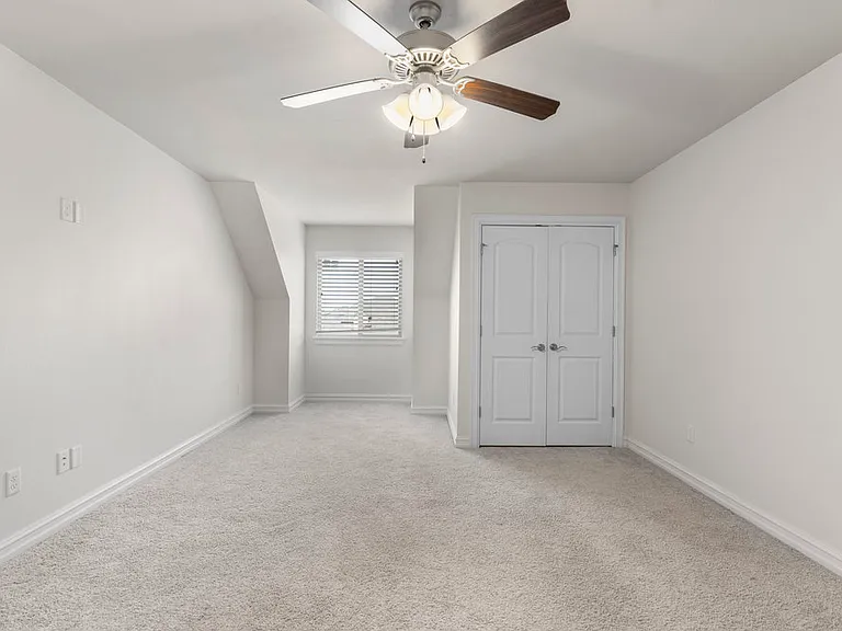 4th bedroom upstairs