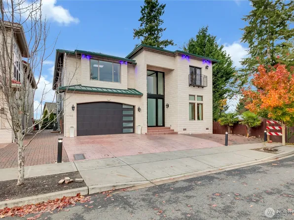 11732 SE 269th Place, Kent, WA 98030