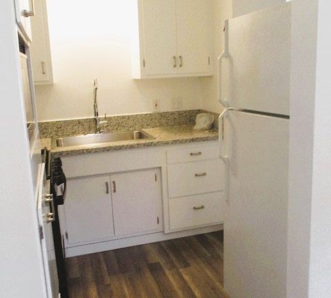 3rd image of 3344 Richland Dr #6