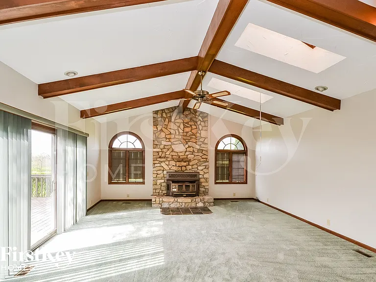 5668 Eagle Nest Ct — Photo 5