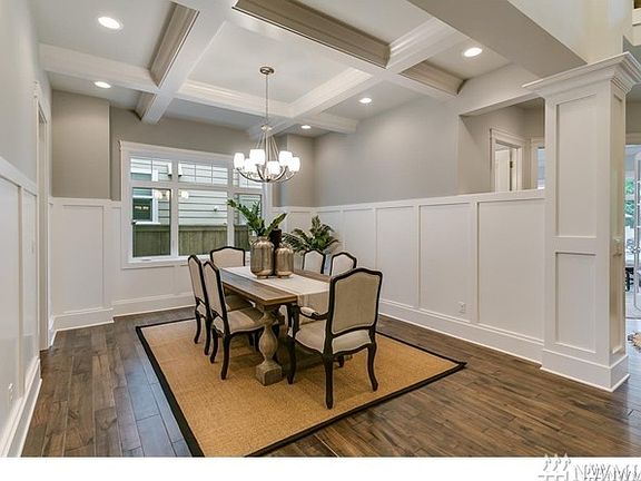 4th image of 23625 NE 17th Ct