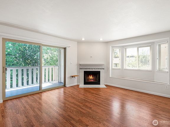 3rd image of 18200 73rd Avenue NE #B205