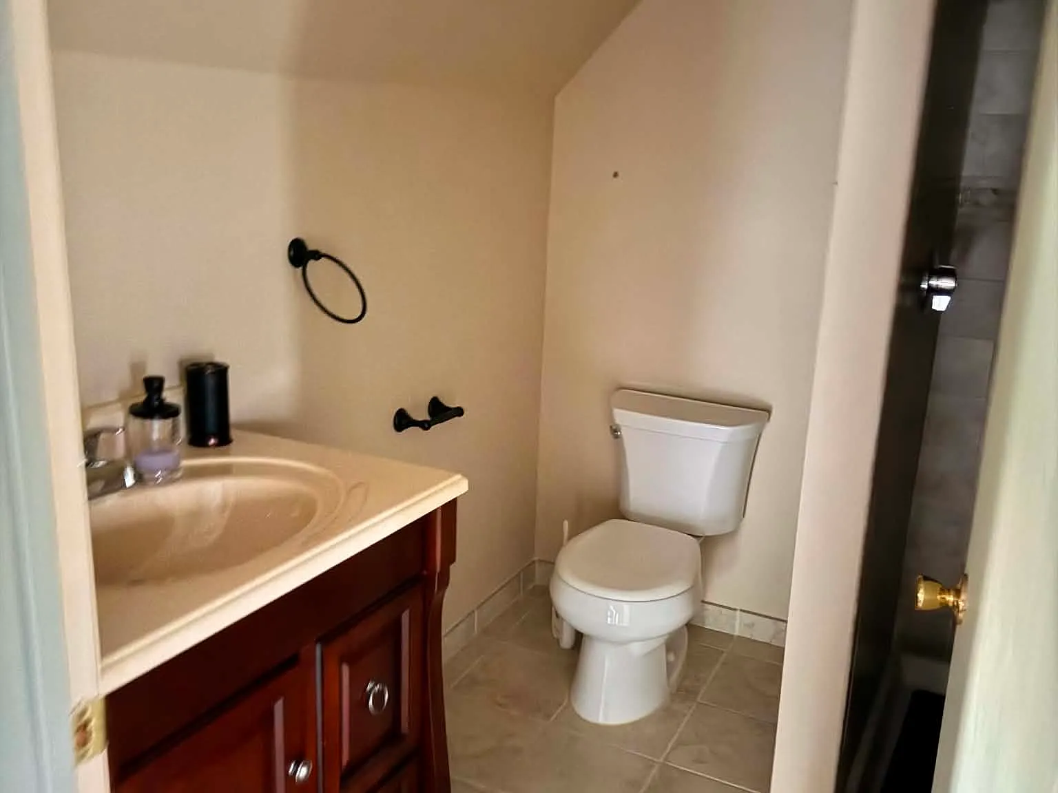 2 bed, 1500 sqft, $2,450 — Photo 2