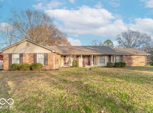 585 Avon Rd, Plainfield, IN 46168