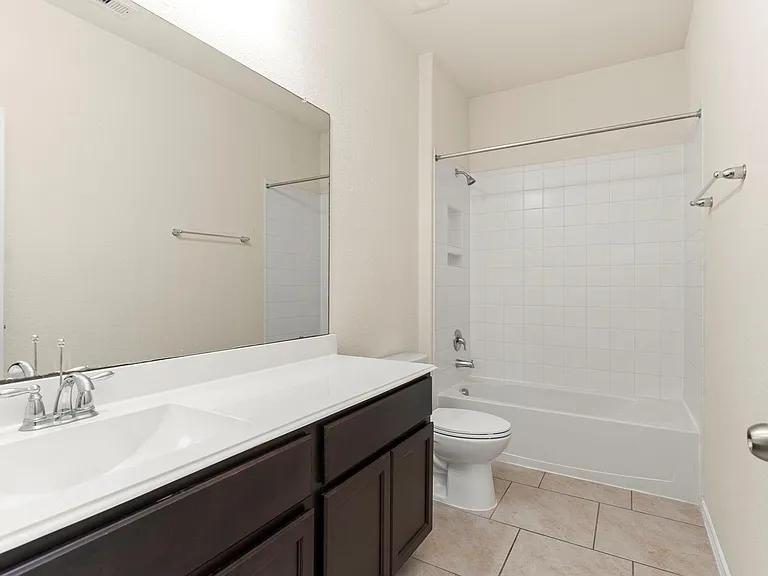 23607 Legano Dr — Photo 17