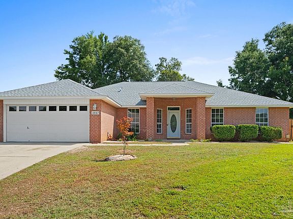 2nd image of 4867 Laurel Oak Dr