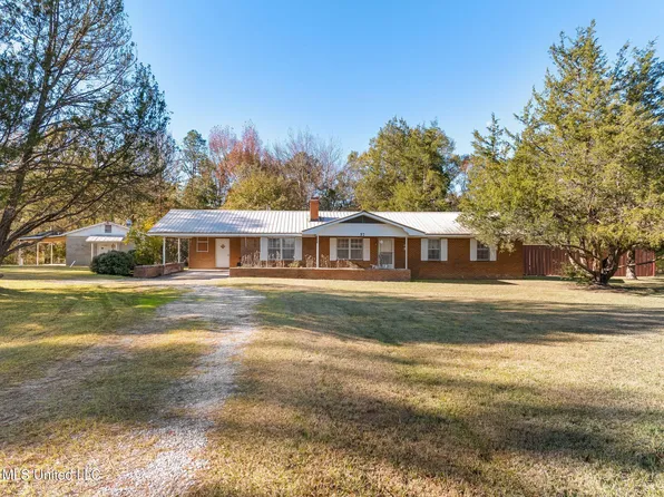 57 Donald Hale Rd, Lumberton, MS 39455