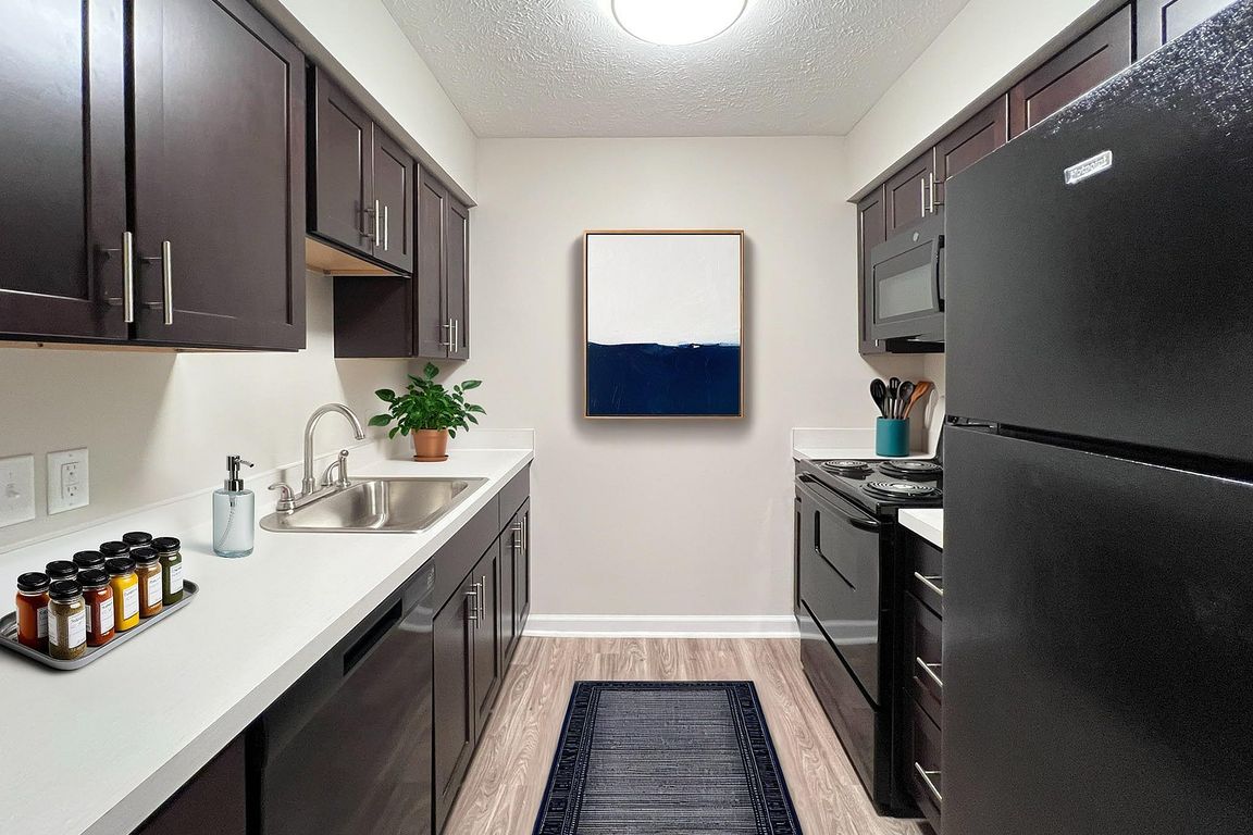 Lauren_Barth_df4dadfd-97dc-4721-b731-daf396282036