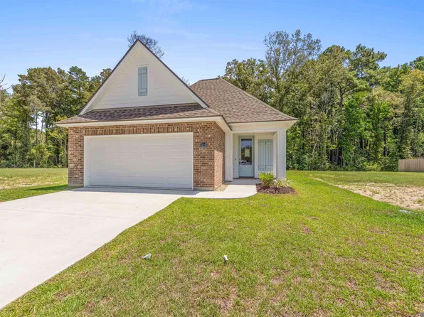 24130 Stellers Sea Dr, Denham Springs, LA 70726