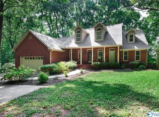 609 Carriger Rd, Hazel Green, AL 35750